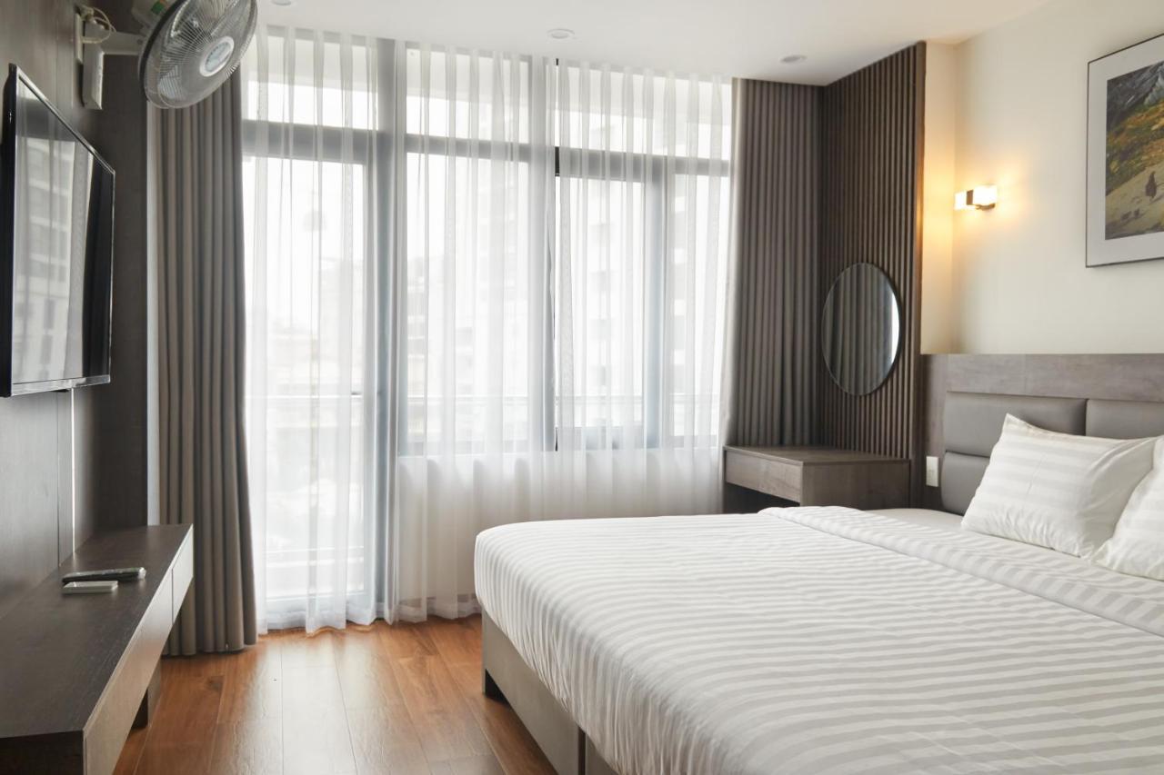 Van Nam Hotel Ha Long Exterior photo